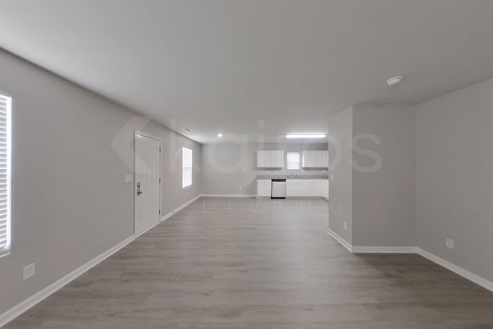 Building Photo - 217 Sky Hawk Ln