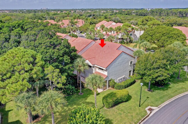 Building Photo - 205 Sea Oats Dr