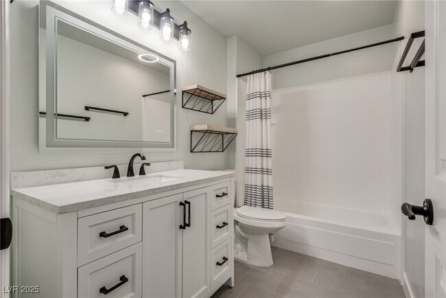 Building Photo - 5231 Dickens Dr