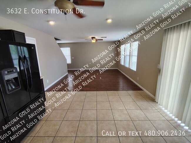 Building Photo - 3632 E Constitution Dr