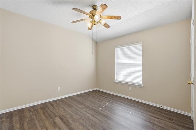 Building Photo - 3907 Rose Ct