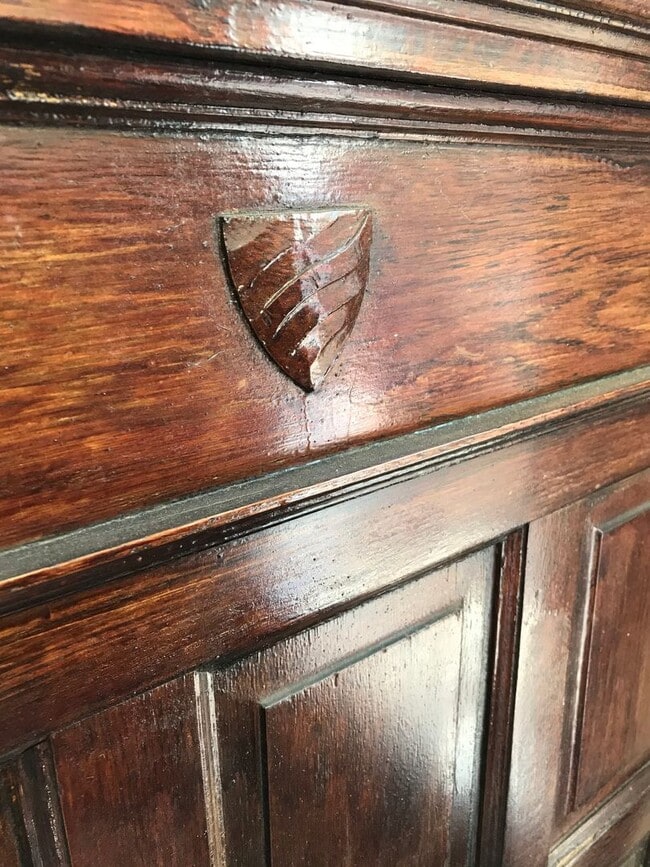 Building Photo - 629 Catharine St