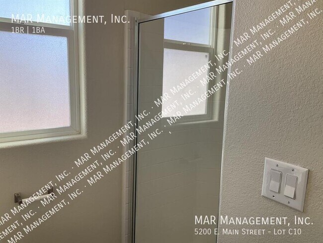 Building Photo - 5200 E Main St