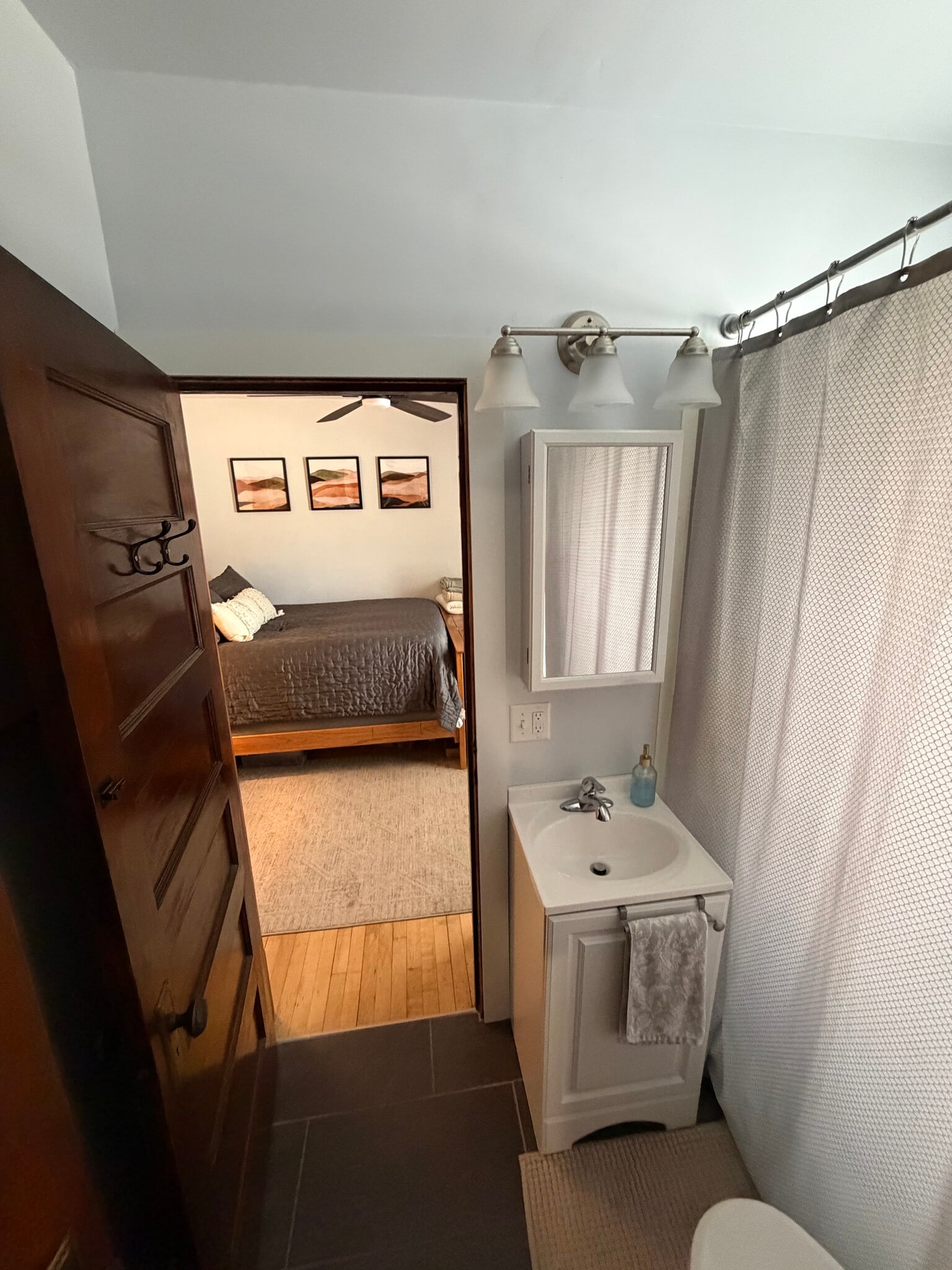 Bathroom - 1819 4th St NE