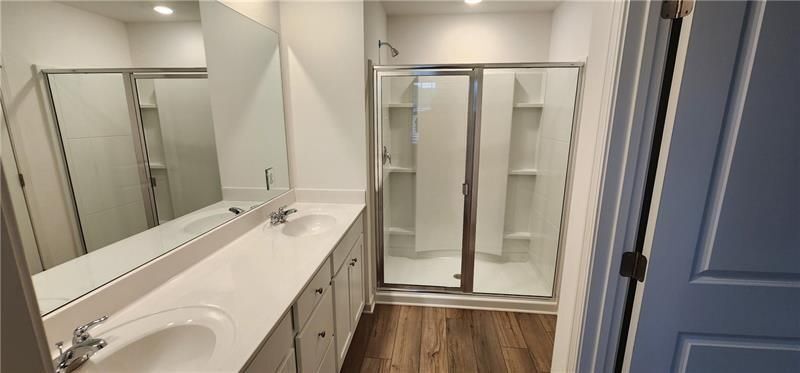 Building Photo - 3600 Cattle Field X-ing