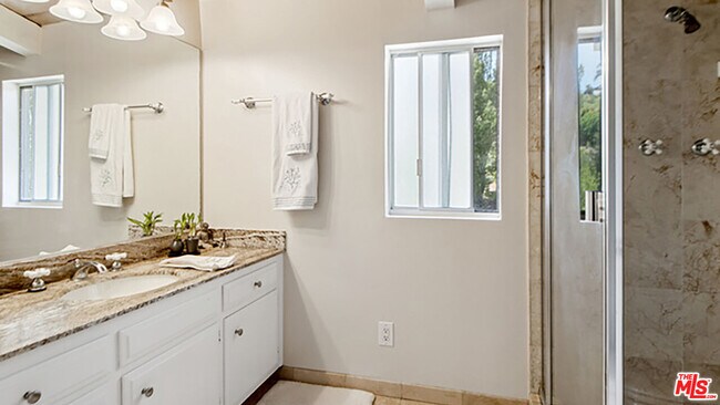 Building Photo - 28286 Rey De Copas Ln