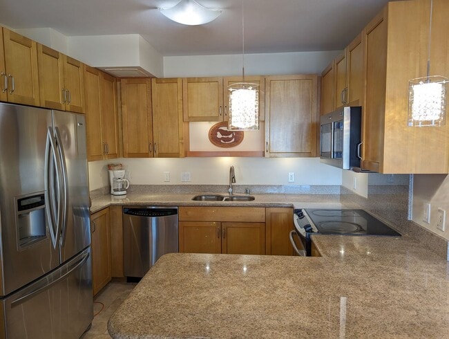 Building Photo - 1557