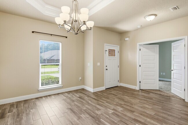 Building Photo - 2892 Chancery Ln
