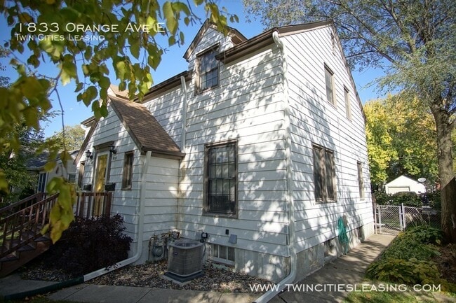 Primary Photo - Freshly updated 2 bedroom 1 bath