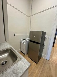 Building Photo - 617 St Joseph St