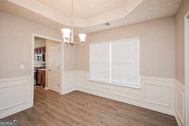 Building Photo - 80 Meadowbrook Ct