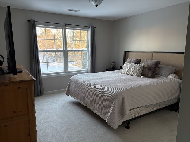 Building Photo - 1267 Derby Ln