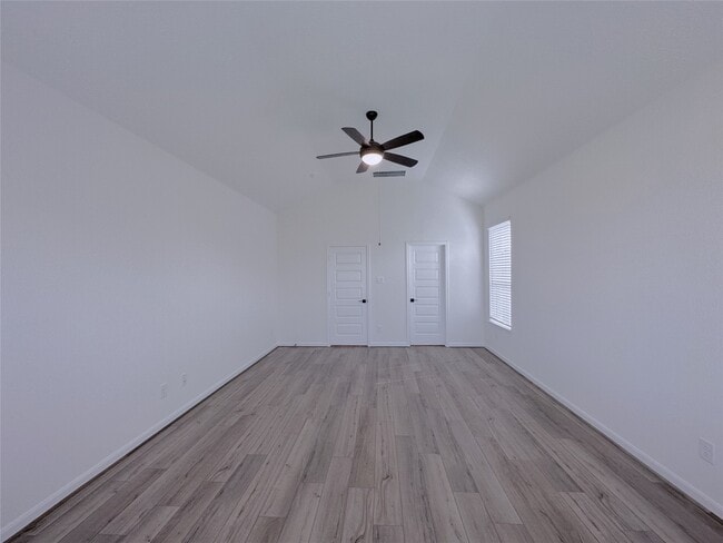 Building Photo - 25630 Moreleigh St