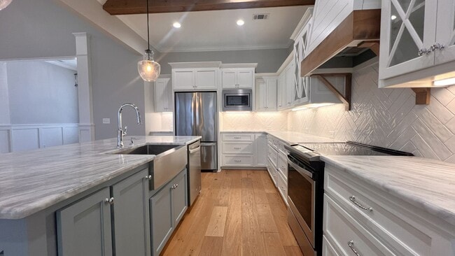 Building Photo - 4800 Brown Cat Cir