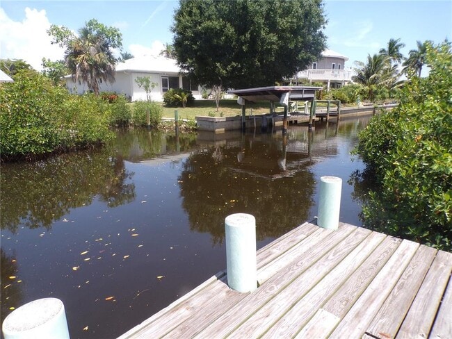 Building Photo - 421 Orchid Dr