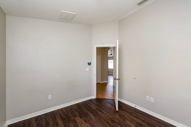 Building Photo - 12644 White Bluff Rd