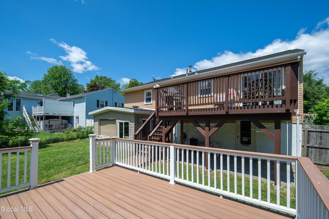 Building Photo - 99 Fiddlers Ln