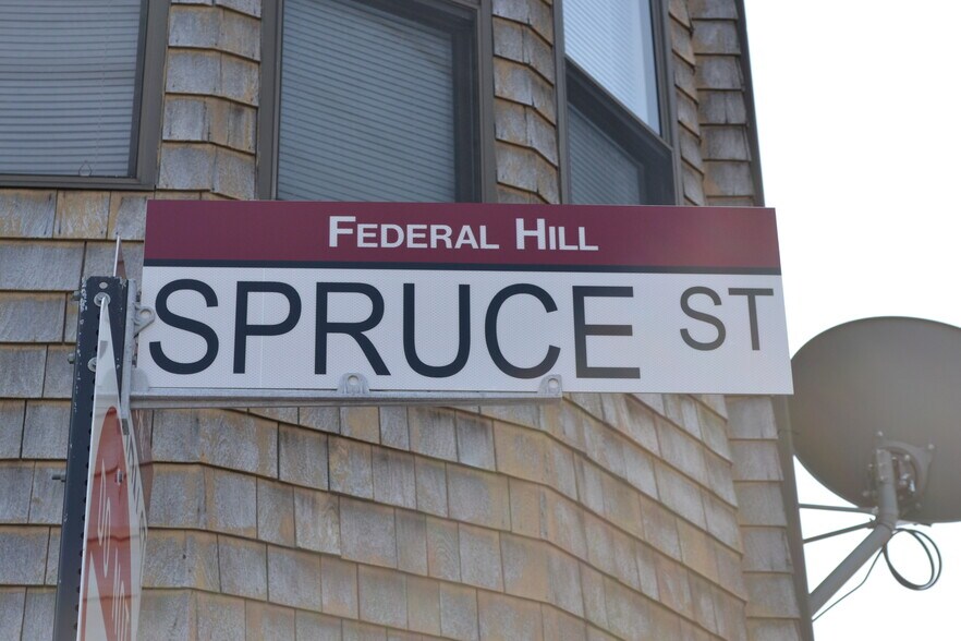 Building Photo - 120 Spruce St