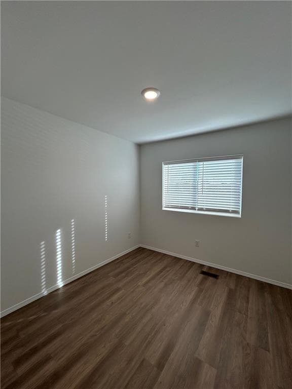 Building Photo - 2804 W Mockingbird Ln