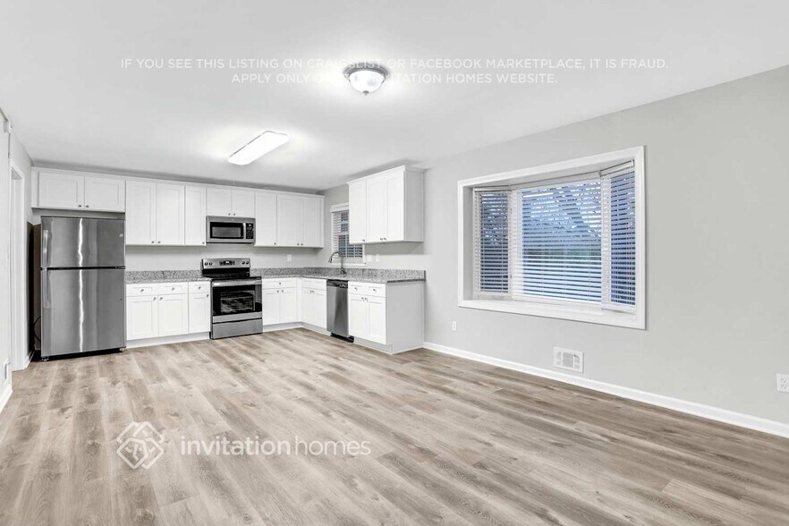 Building Photo - 3488 Pheasant Ct