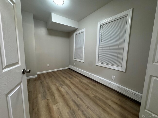 Building Photo - 621 2nd St