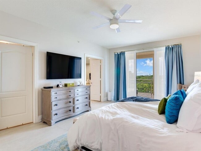 Building Photo - 4201 Bayshore Blvd