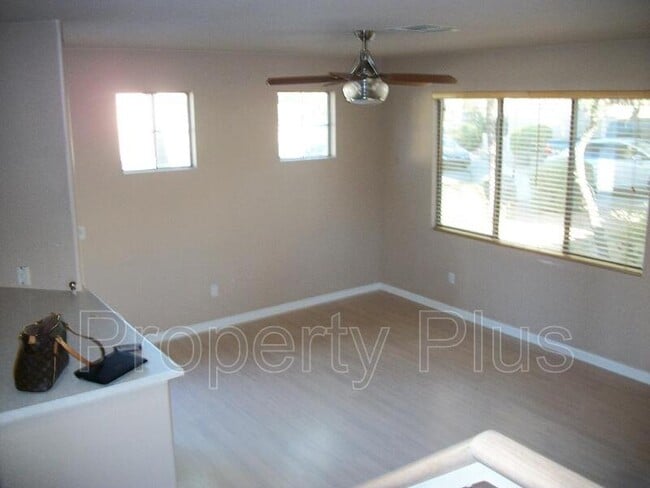 Building Photo - 21817 N 40th Pl