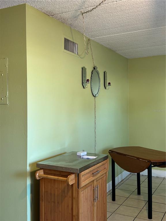 Building Photo - 525 Conway Rd