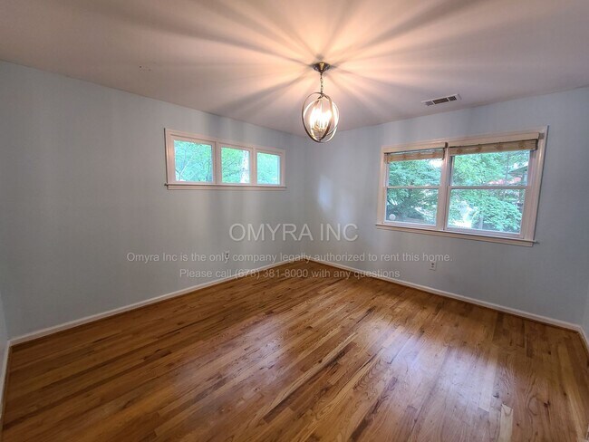 Building Photo - Gorgeous 4 Bedroom Home in Decatur!