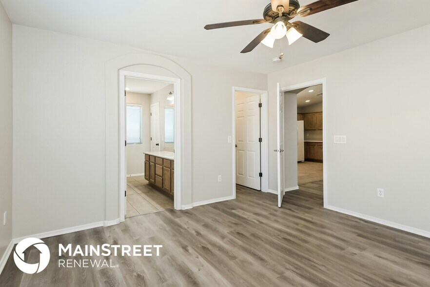 Building Photo - 7226 S Monks Tale Dr