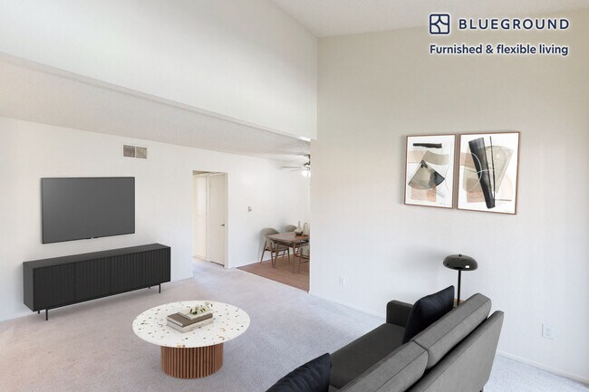 Building Photo - 325 S San Dimas Canyon Rd