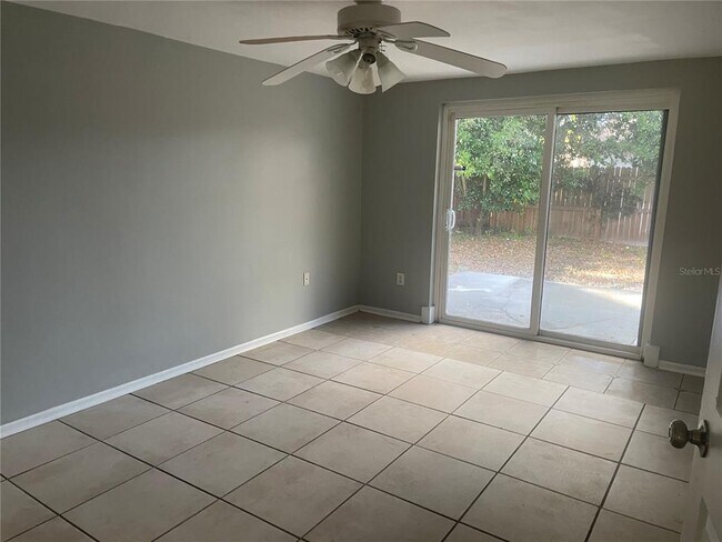 Building Photo - 4037 Claremont Dr