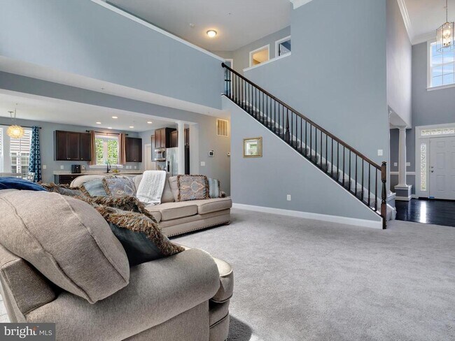 Building Photo - 10504 Sarah Landing Dr