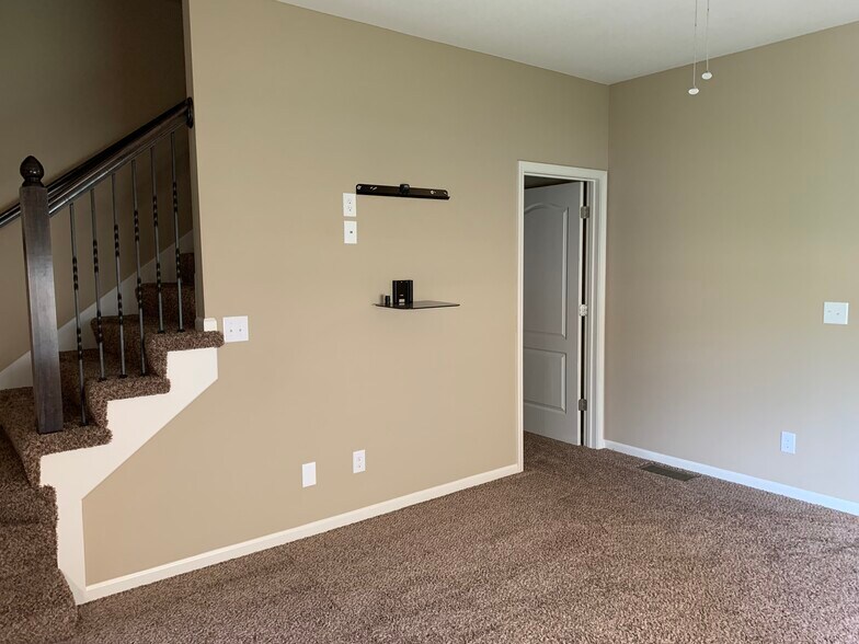 Living Room - 1631 N 127th St