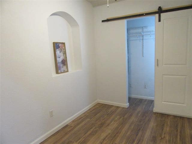 Building Photo - 502 Oak St