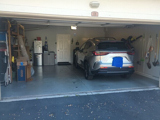 Building Photo - Comfortable Living in the Heart of Rancho Rose