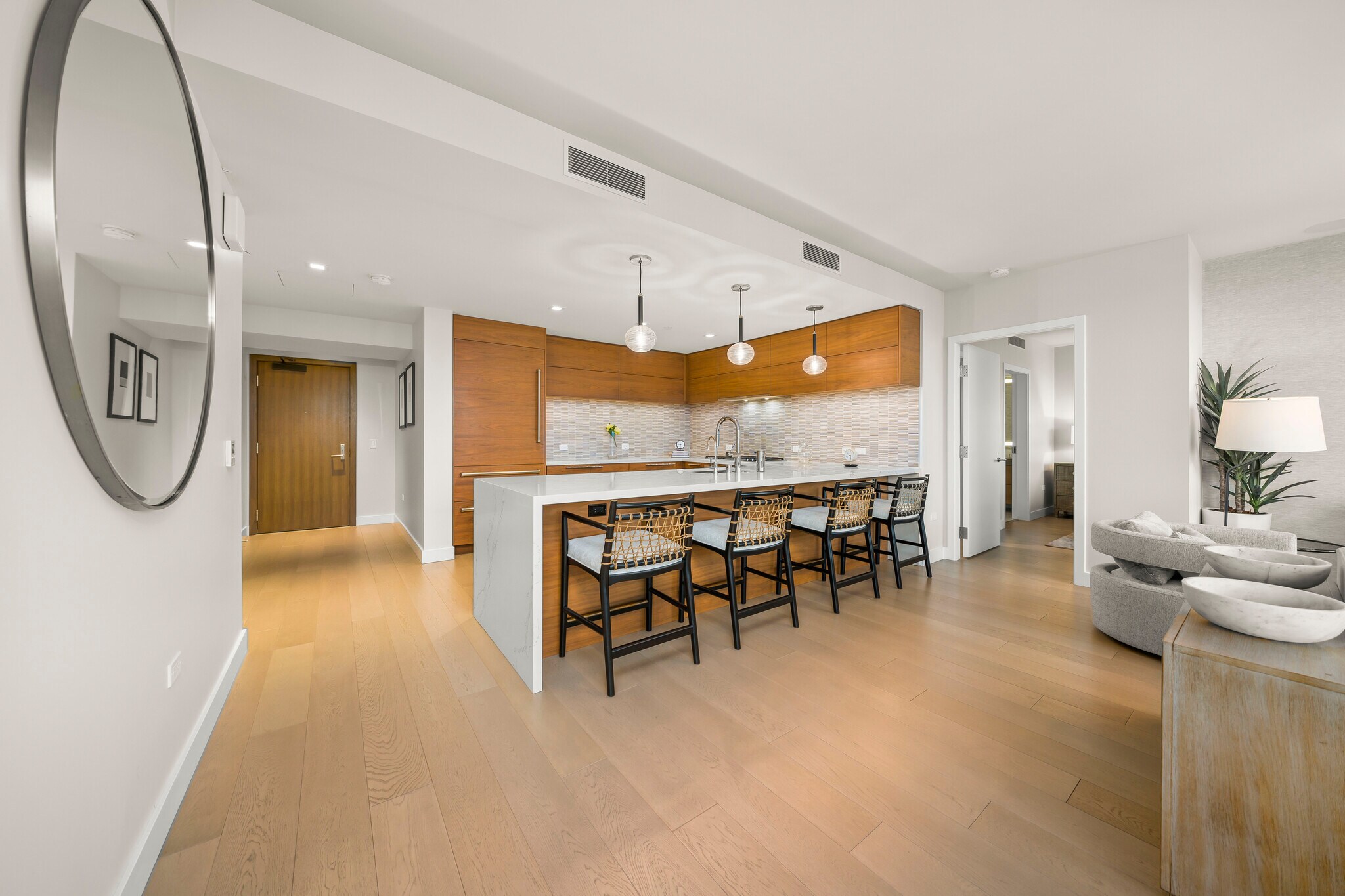 Building Photo - 888 W E St