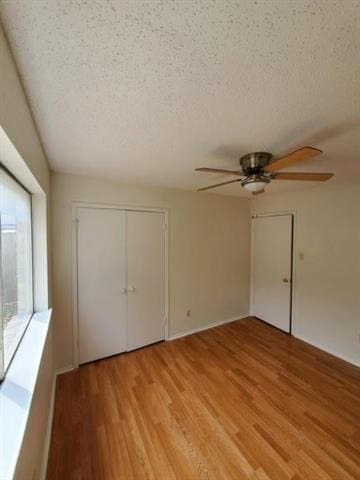 Building Photo - 2210 Greenvalley Dr