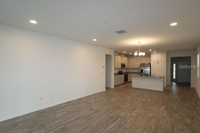 Building Photo - 2952 Marine Grass Dr