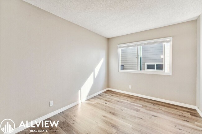 Building Photo - 34602 Calle Rosita