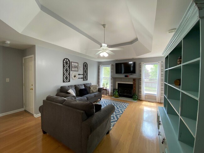 Building Photo - 3672 Fieldstone Dr