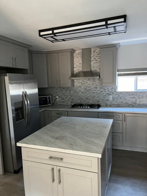 Building Photo - 2204 E 24th St