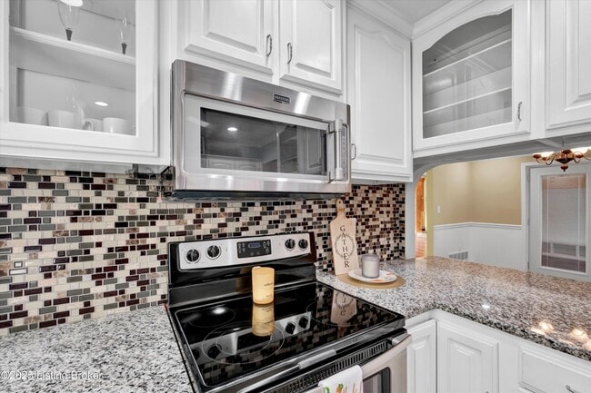 Building Photo - 7405 Ridan Way