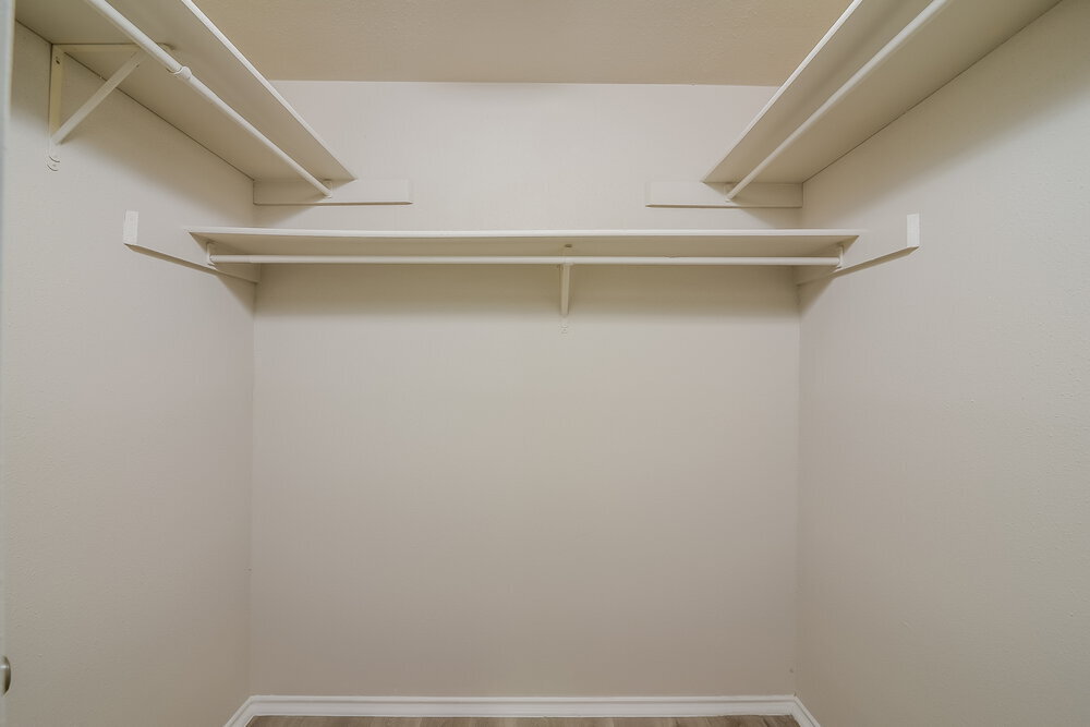 Building Photo - 9339 Autumn Sun