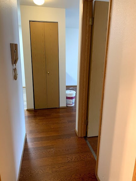 Interior Photo - 8620 23rd Ave NE