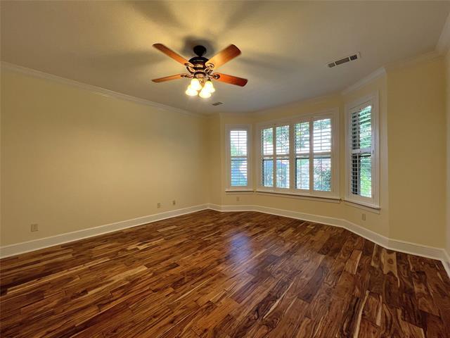 Building Photo - 609 Goliad Dr