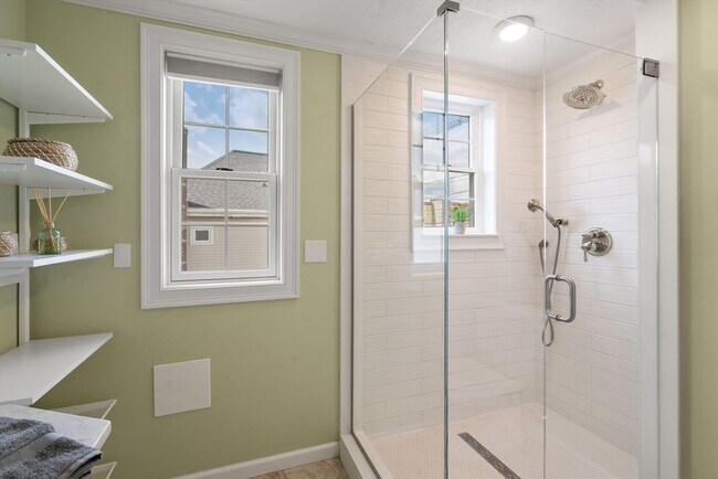 Building Photo - 368 Boylston St