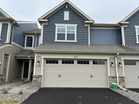 Building Photo - 1802 Arbor Ln