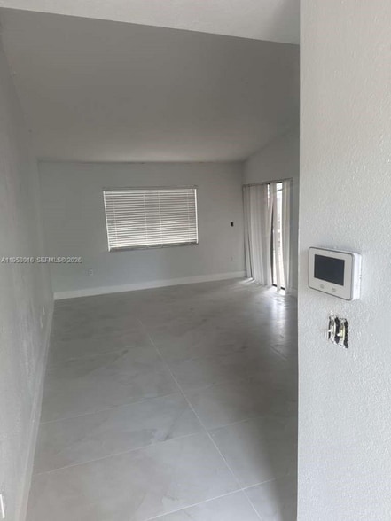 Building Photo - 10034 SW 221st St Rd