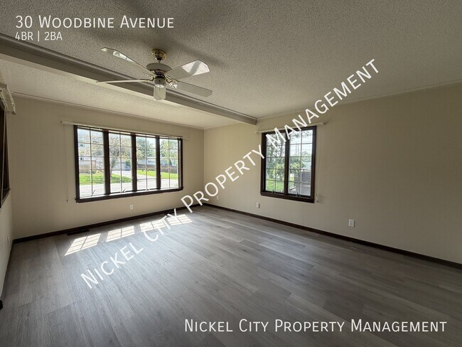 Building Photo - 30 Woodbine Ave